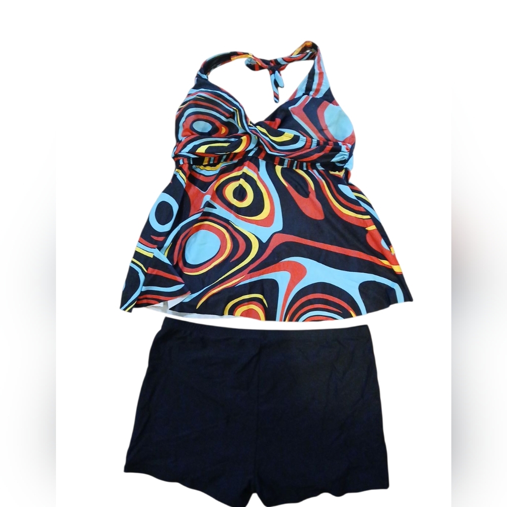 ROSEWE Colorful Halter Top and Black Shorts Set. SIZE 2XL
